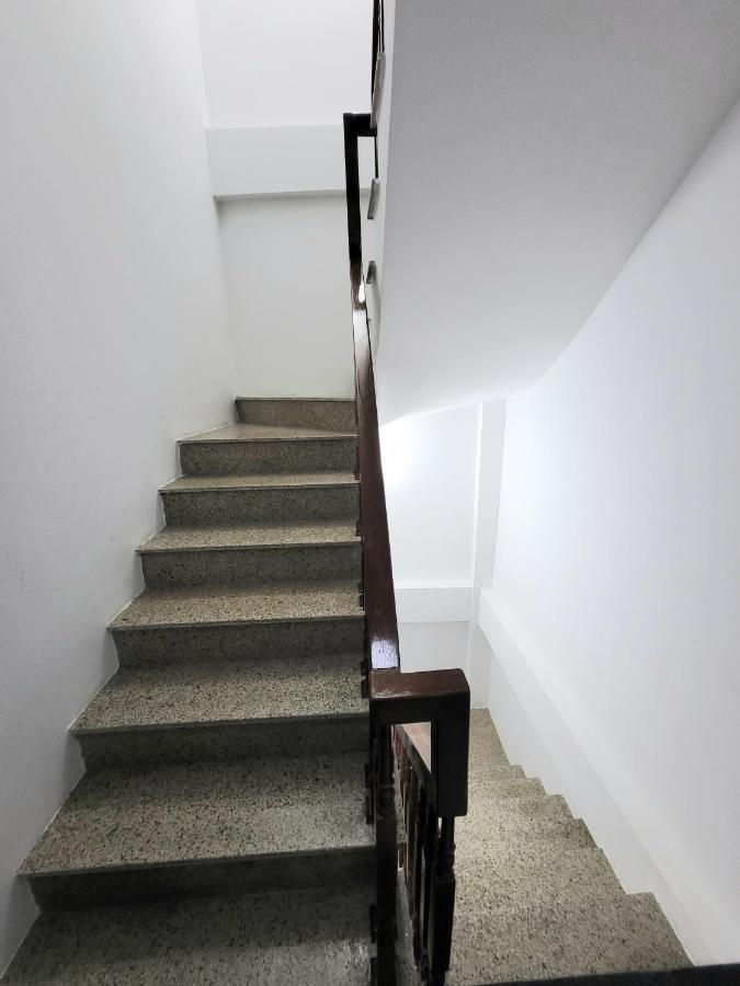 Ruby Relax Home Hanoi Dış mekan fotoğraf